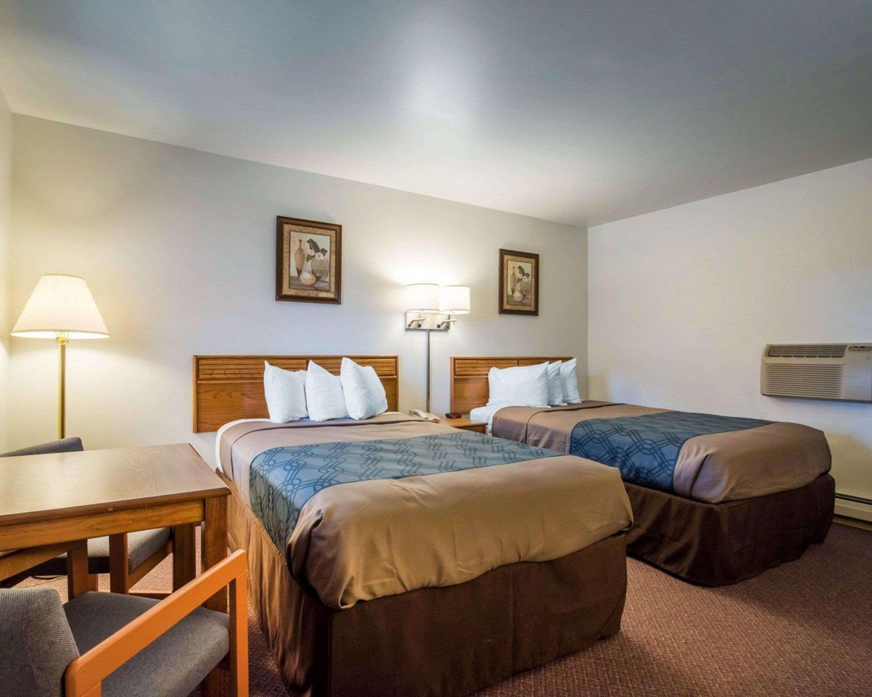 Econo Lodge St Albans Town Saint Albans Bagian luar foto